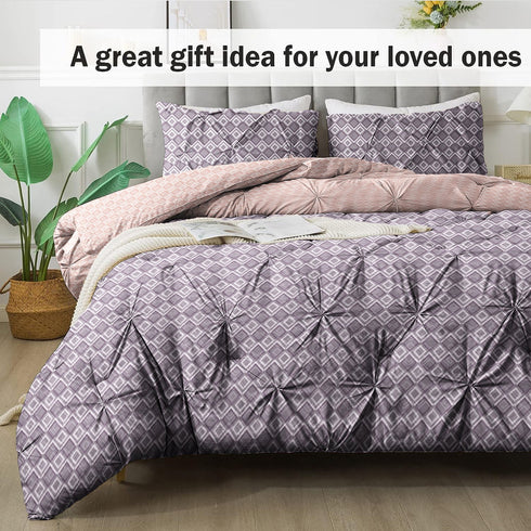 The White Moss Hannah Reversible Print Pinch Pleat AC Comforter With 2 Pillow Cover